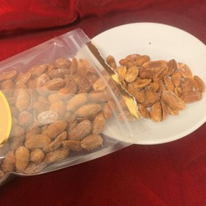 Roasted Jumbo Peanuts